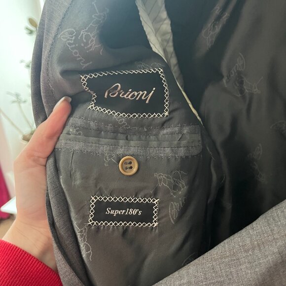 Brioni Men's Custom Tailor Made Gray Suit Jacket - Picture 5 of 6